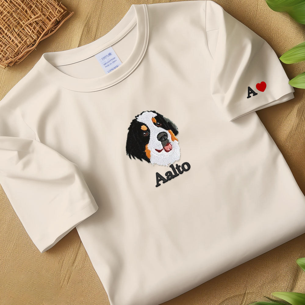 Pet embroidered sweatshirt. Unisex embroidered pets on T-shirt. Embroidered pet portrait clothing. Custom pet sweatshirt. Dog walkers gift