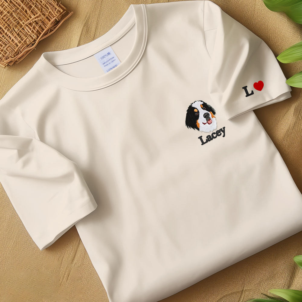 Pet embroidered sweatshirt. Unisex embroidered pets on T-shirt. Embroidered pet portrait clothing. Custom pet sweatshirt. Dog walkers gift